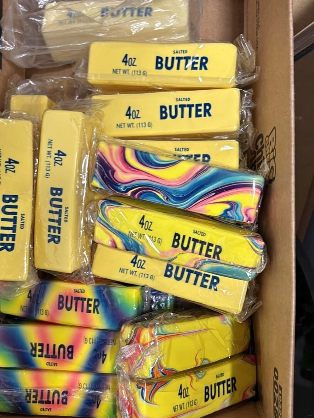 Butter Yellow Party Favor Bars with Multicolor Swirl Accent